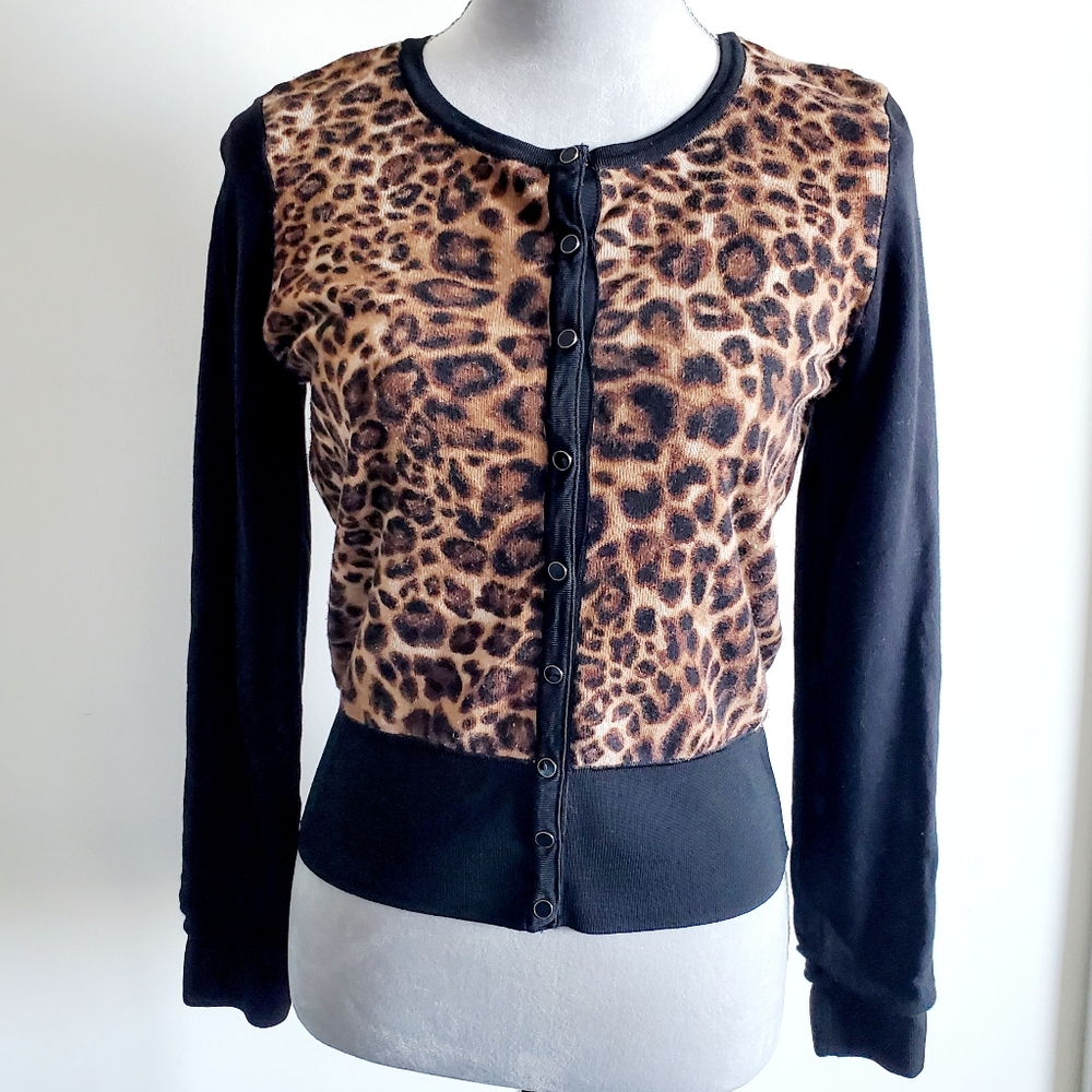 WHBM Leopard 🐆 Cardigan